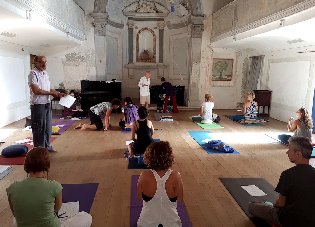 seminario formazione yoga